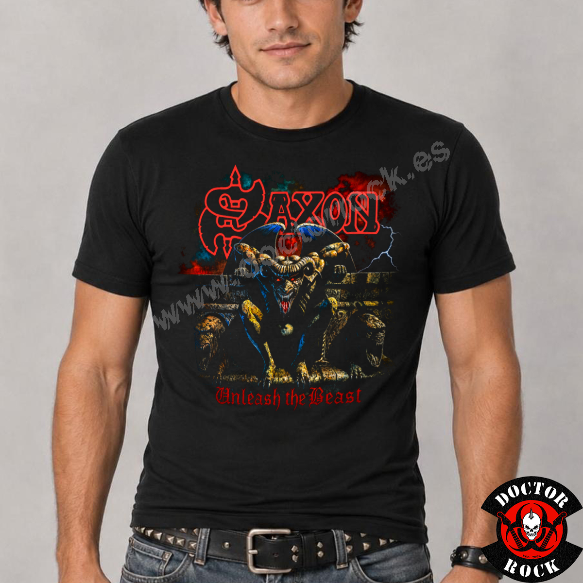 Camiseta Saxon Unleash The Beast Album