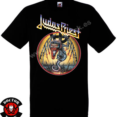 Camiseta negra Judas Priest Night Crawler con criatura alada y logotipo metálico