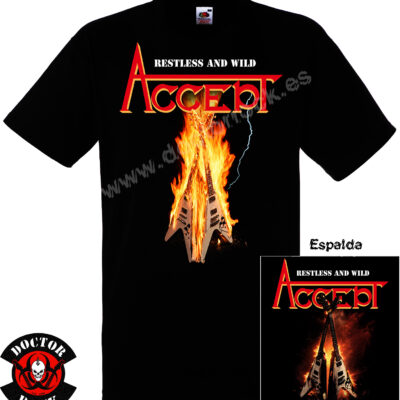Camiseta negra Accept Restless and Wild con doble impresión
