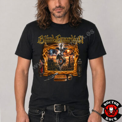 Modelo con camiseta Blind Guardian Imaginations from the Other Side negra